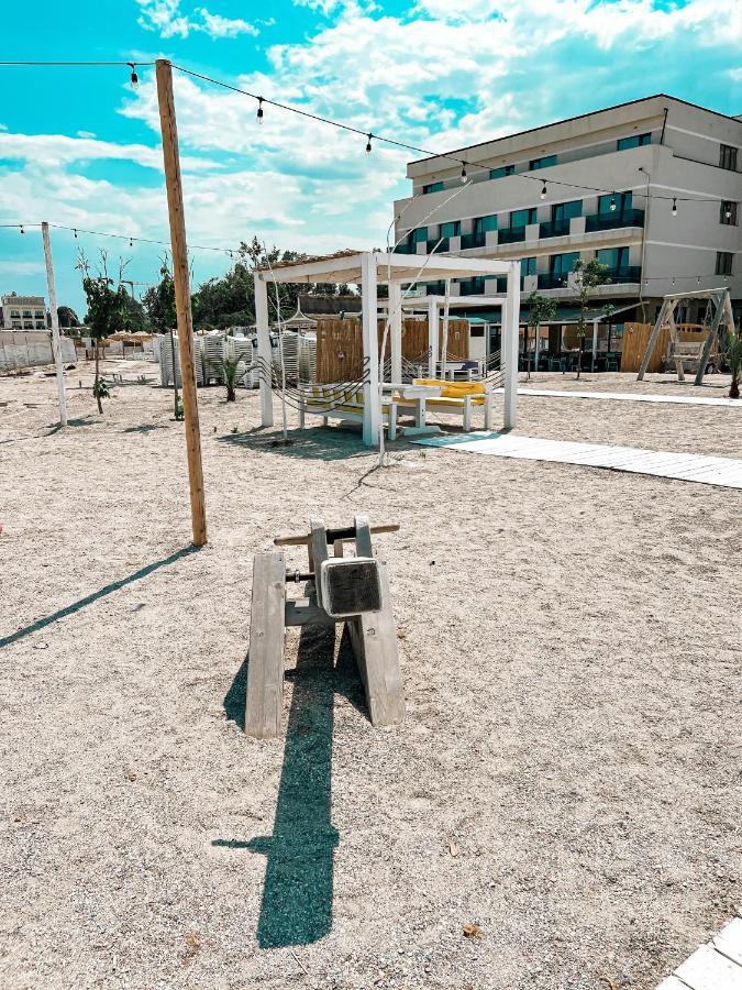 Hotel Victory Mamaia Exterior foto