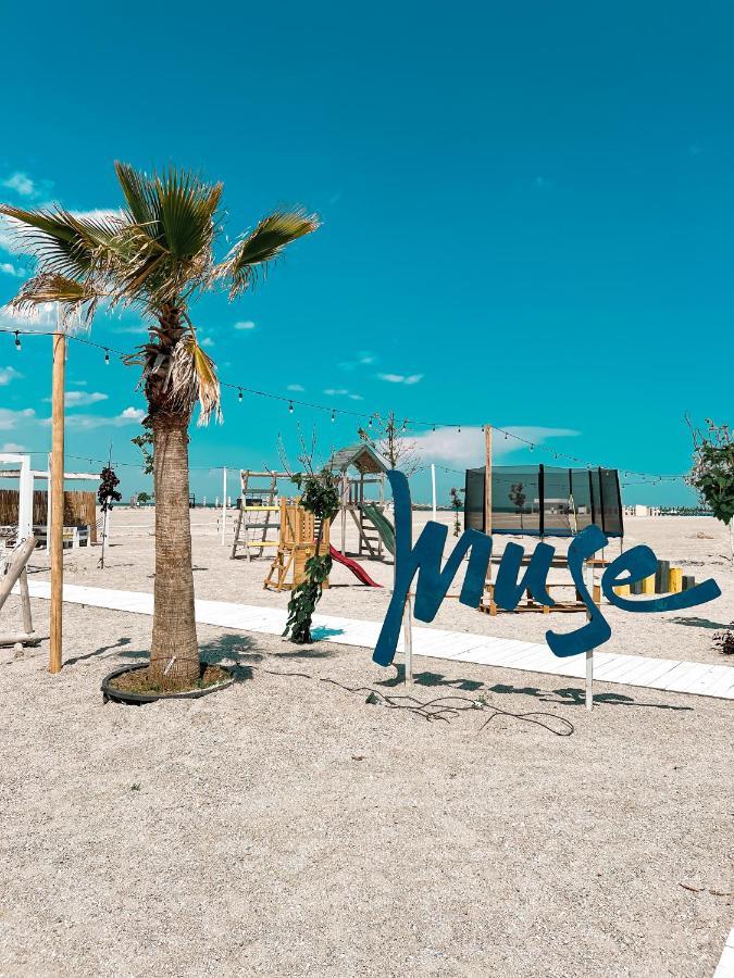 Hotel Victory Mamaia Exterior foto